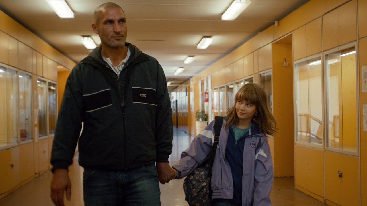 Külön falka trailer