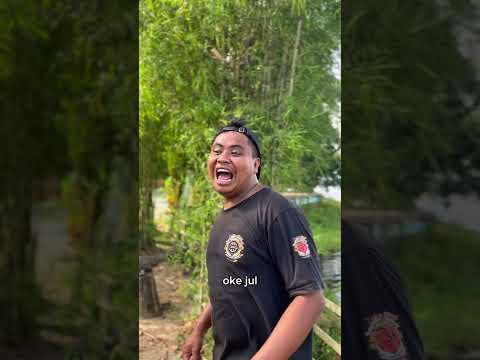Trik mancik ala pak ustad . #shorts #comedy #mancing #ustad