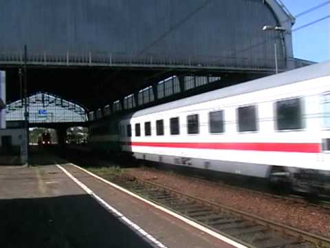 EC Wawel [Kraków Gł. - Hamburg Altona] na stacji w Legnicy