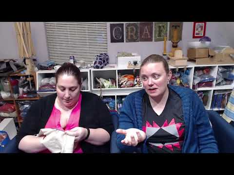 TheKnitGirllls Ep363 - Fuzzy Wuzzy