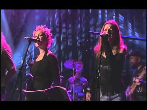 Hudba Praha - Akropolis 5.12 2006