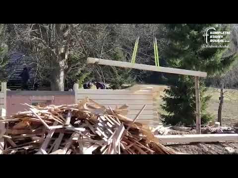 Tesařina jede na plno - těžká dřina, na kterou jsme zvyklí! Roubenka Morávka - Roubenky Roubal