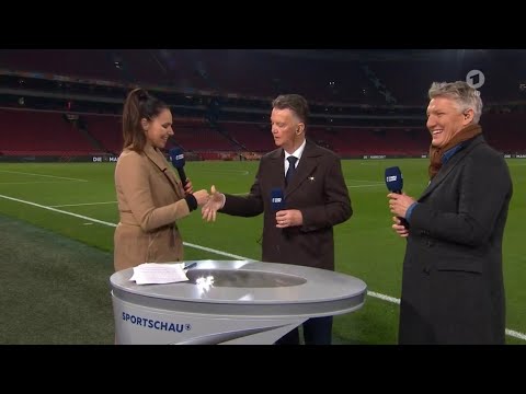 Sportschau | Verabschiedung von Louis van Gaal nach dem Interview | 29.03.2022 | ARD
