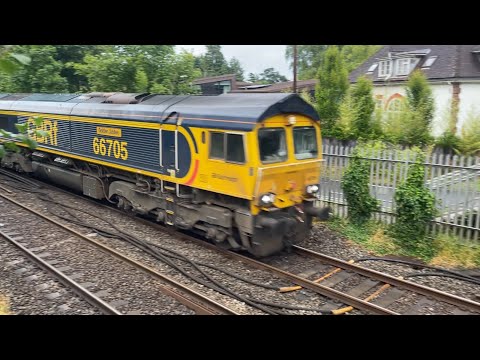 Class 66 | 66705 ‘Golden Jubilee’ | GB Railfreight