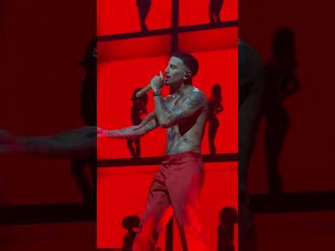 Bellaqueo 🫠🥹 #rauwalejandroworldtour #rauwalejandroportugal #rauwalejandro