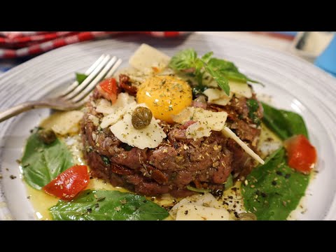 Italian Beef Tartare (with Egg Yolk)