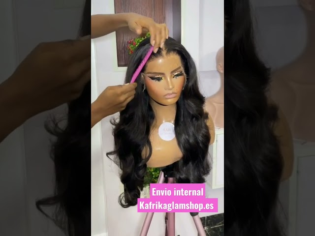 Vídeo relacionado con AOWVUTS Peluca Larga Ondulada para Mujeres Pelucas Sintéticas Naturales Pelucas de Pelo de Fibra Resistente al Calor Pelucas de Partición Media para Uso Diario en Fiestas Cosplay