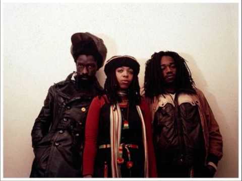 Bull In The Pen lyrics