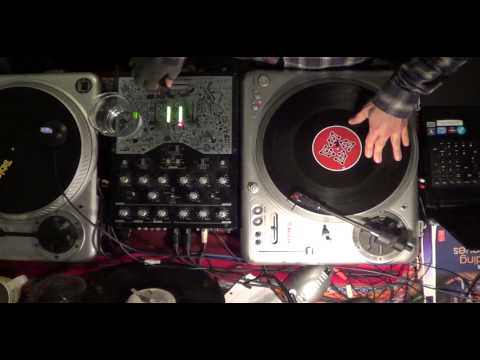 DJ chile - IDA UK 2013 Scratch Category (winning routine)