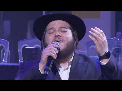 מחרוזת רגש ושמחה - אהרלה סאמעט, פלקוביץ, אילוביץ | Areleh Samet, Motty ilowitz, Levy Falkowitz