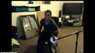 MaximusBlack owns a hater from chat