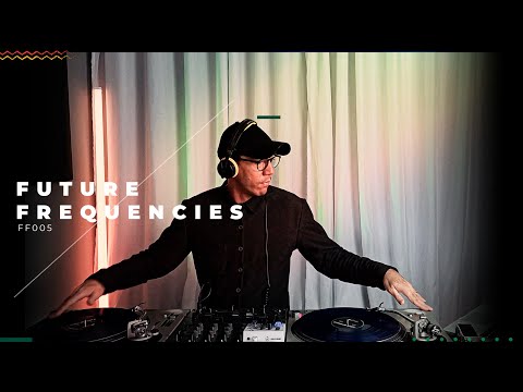 Progressive House - Future Frequencies #005 - Nato Medrado