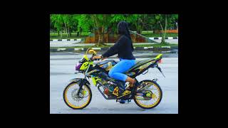 Download lagu Story Wa Kekinian Vixion Jari-Jari ✨ mp3
