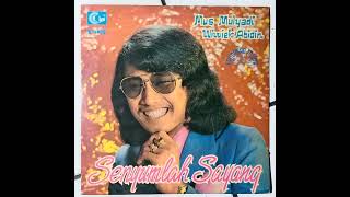 Download lagu Mus Mulyadi, Wiwiek Abidin, Rifa Hadijah, Zakarya & Orkes Melayu Pancaran Muda - Senyumlah Sayang mp3 Download lagu Mus Mulyadi, Wiwiek Abidin, Rifa Hadijah, Zakarya & Orkes Melayu Pancaran Muda - Senyumlah Sayang mp3