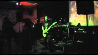 BROKEN en vivo haciendo un tema de SENTENCED-FRAGILE!!!