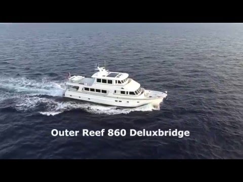 Outer-reef-yachts 860-DELUXBRIDGE-SKYLOUNGE-MY video