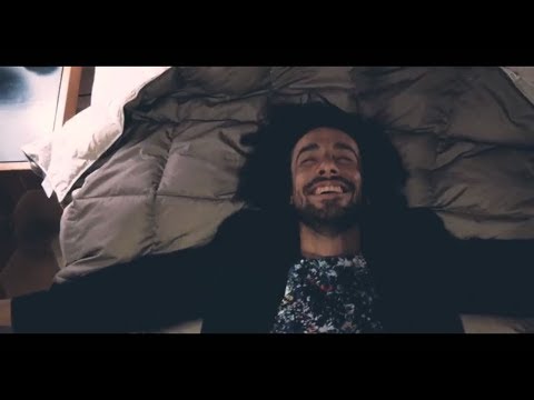 Edwyn Roberts - 2 Minuti Di Calma (Video Ufficiale)