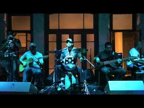Sai Daqui Tristeza - Max Viana