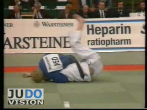 JUDO 1994 European Championships: Claudia Zwiers (NED) - Catarina Rodrigues (POR)