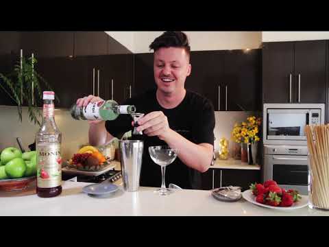 How To Make Strawberry DAIQUIRI Cocktail | MONIN Australia
