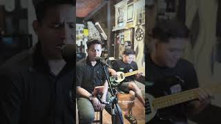 Download lagu dulu ade rambut kepang dua sekarang rambut merah-merah#tabolabale #tabolabalelagutimur #bassist mp3