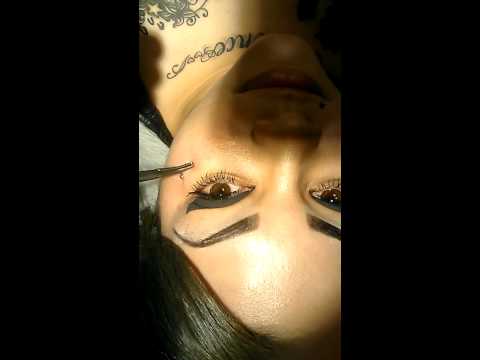 download lagu mp3 mp4 Anti Eyebrow, download lagu Anti Eyebrow gratis, unduh video klip Anti Eyebrow