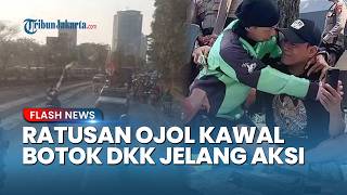 Download lagu AMPB Crowd Escorted by Ride-Hailing Drivers, Convoy Moves Toward Gus Dur's Residence Ahead of Aug... mp3