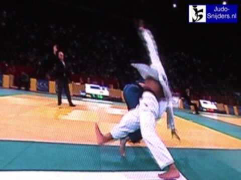 Judo 2009 Paris: Grekov (UKR) - Iliadis (GRE) [-90kg].