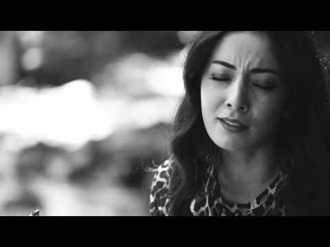 Zeynep Onat - Gidene Kolay (Official Video)