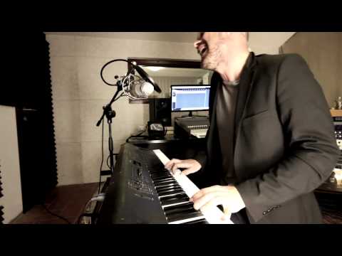 Valerio Carboni - Lovesong (The Cure Cover)