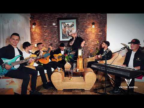Que gran locura es querer | Viktor Gaviria Live 
