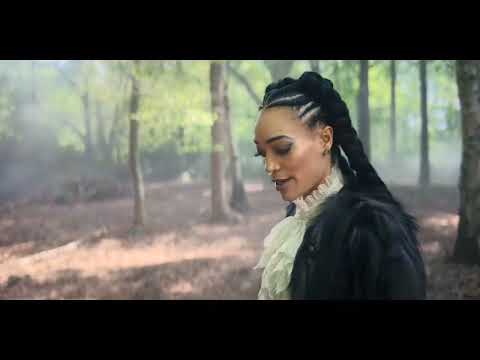 Yennefer vs Rogue Mages with help from Philippa in The Witcher Season 4