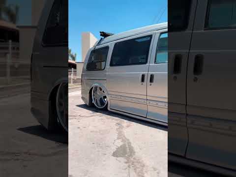 Body dropped Chevy Astro Van 🥵🥵🥵 #shorts #chevy