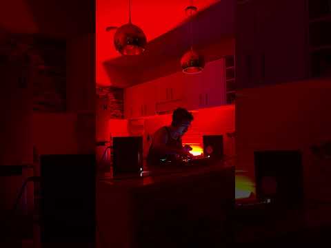 Relaxiah - Fenix Livestream Chapter I | Inspired by Chris Stussy & Toman