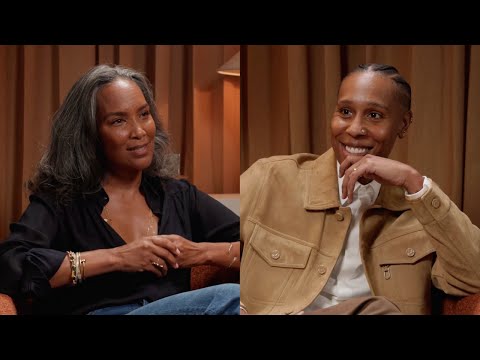 Mara Brock Akil on the Vision for Girlfriends | Legacy Talk with Lena Waithe