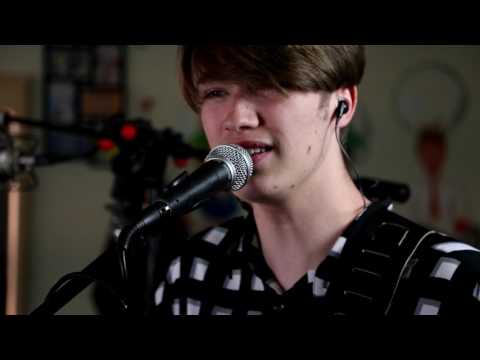 Ghost Soul Trio - "Fleeting" recorded live at Virtue Salon in Columbus, OH