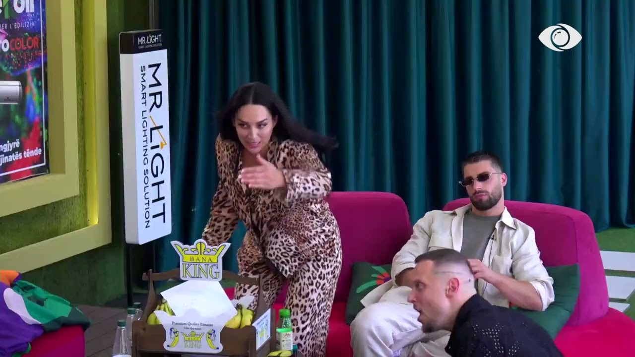 Po ju tregoj vendin/ Erjola ngre tonet me banorët: Fallcitete