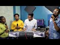 UWEPONI MWAKO NIGUSE TENA NINAOMBA BABA CHA KUTUMAINI SINA Live Worship LeviPro
