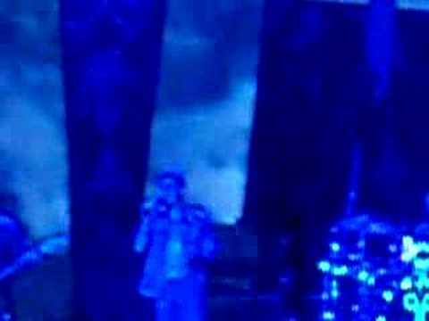 Scissor Sisters - Wembley 25/11/2006 Clip 2