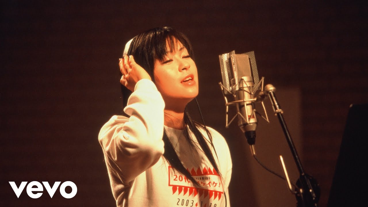 宇多田ヒカル - 「少年時代」（DVD『20代はイケイケ！』より）