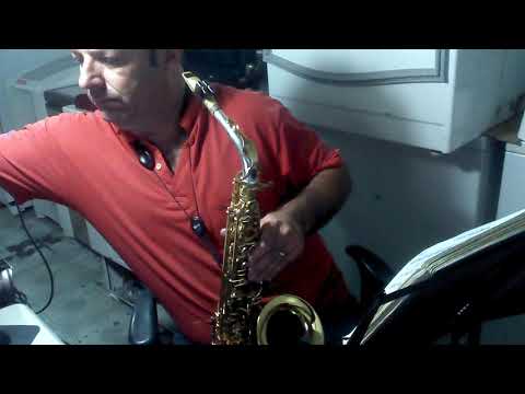 Hino 266 ccb sax alto no soprano