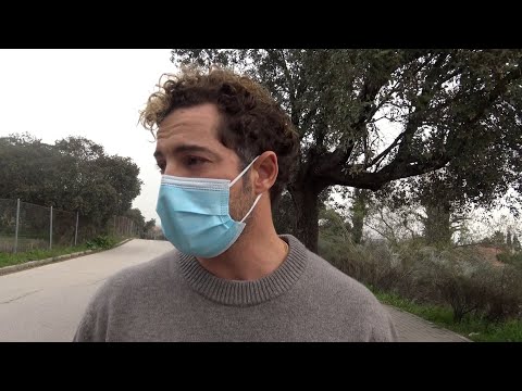 La familia de Álex Casademunt y David Bisbal dan el último adiós al artista