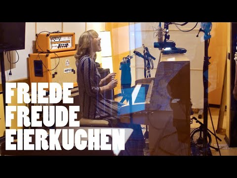 Kristin Shey - Friede Freude Eierkuchen (Making Of)