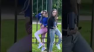 Download lagu stuck in the fence 😱 Inst: fitnesstonya1 mp3