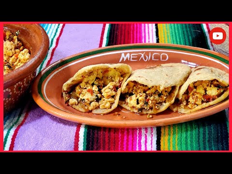 GORDITAS DE HUEVO EN CHILE ROJO | COMO HACER HUEVO CON CHILE ROJO