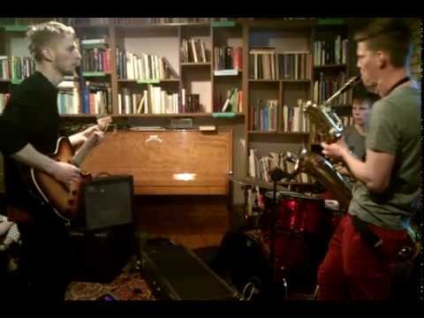 Sheep Got Waxed Live in Mint Vinetu