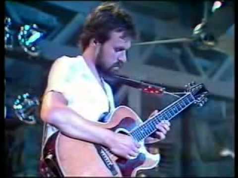 Mike Oldfield - Montreux 1981 - Platinum 3 and 4