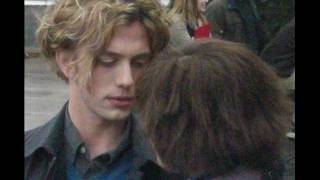 Alice and Jasper-Lisce minulih jeseni.wmv