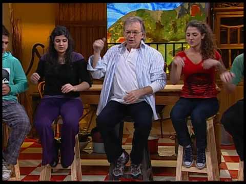 Un Aldeano En La Montaña video