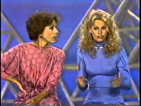 Carol Burnett and Cheryl Ladd--Just The Way You Are-1979